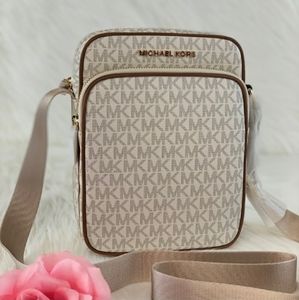 COPY - MICHAEL KORS MD FLIGHT CROSSBODY BAG VANIL…